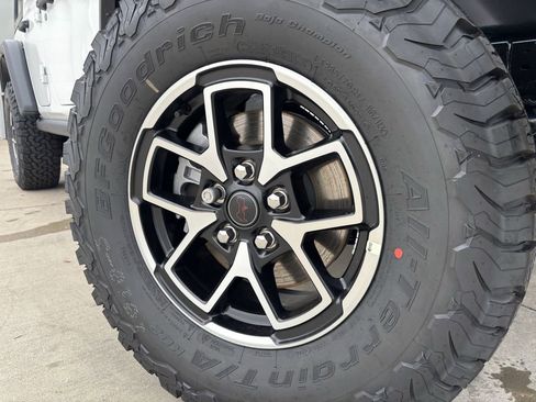 New 2026 Jeep Wrangler Unlimited Rubicon image 7