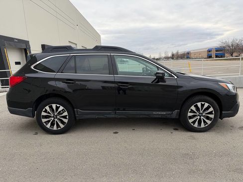 Used 2016 Subaru Outback 2.5i Limited image 15