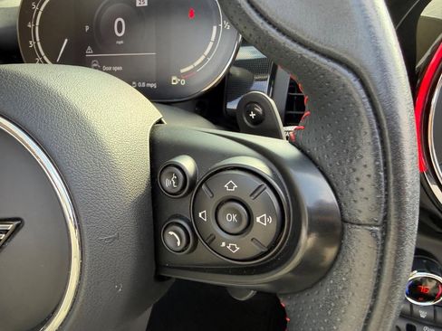 Used 2021 MINI Cooper S w/ Signature Upholstery Package image 24