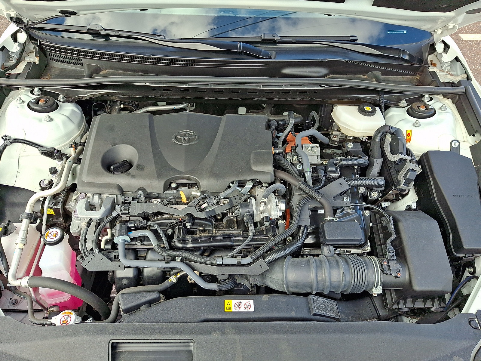 Certified 2025 Toyota Camry LE FWD image 27