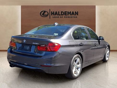 Used 2015 BMW 328i xDrive Sedan AWD/4WD image 6