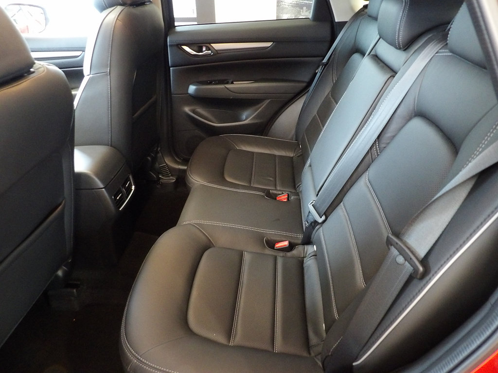 Certified 2025 MAZDA CX-5 AWD 2.5 S w/ Preferred Package image 19