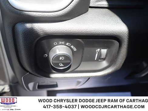 New 2026 RAM 1500 Express AWD/4WD image 17
