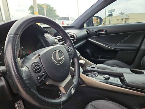 Used 2014 Lexus IS 350 w/ F Sport Package RWD image 10