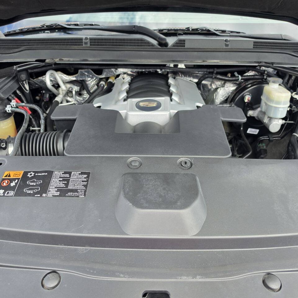 Used 2016 Cadillac Escalade Premium AWD/4WD image 17