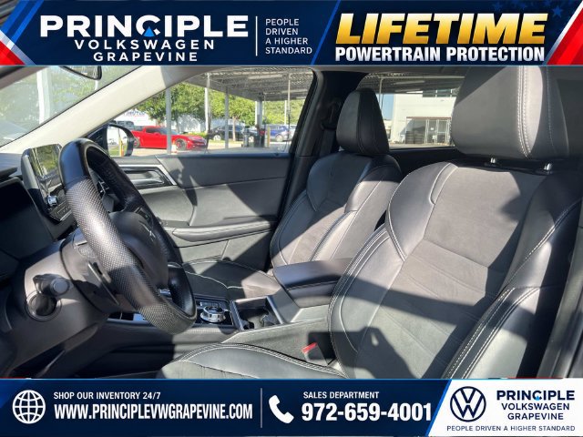 Used 2024 Mitsubishi Outlander SE FWD image 12
