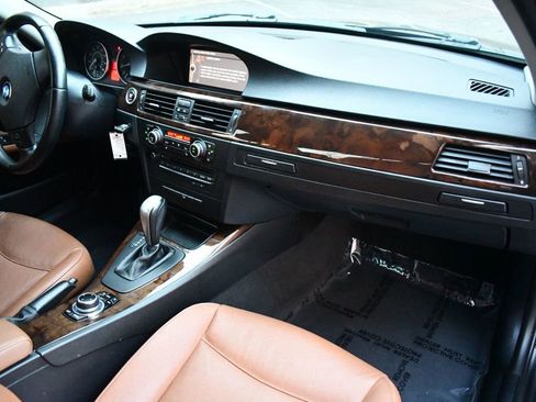 Used 2011 BMW 328i xDrive Sedan w/ Premium Pkg image 23