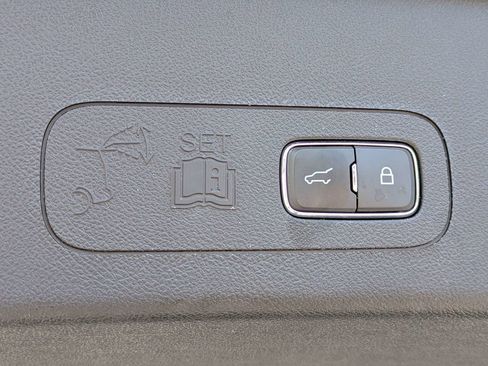 Used 2023 Lincoln Aviator Reserve image 14