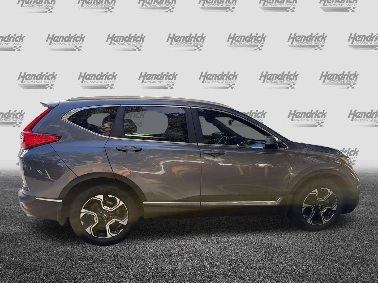 Used 2018 Honda CR-V Touring image 10