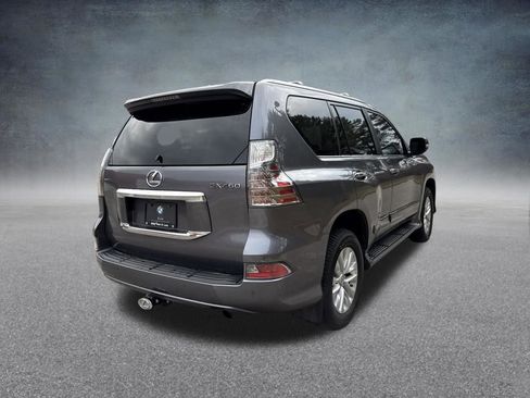 Used 2015 Lexus GX 460 w/ Premium Package image 6