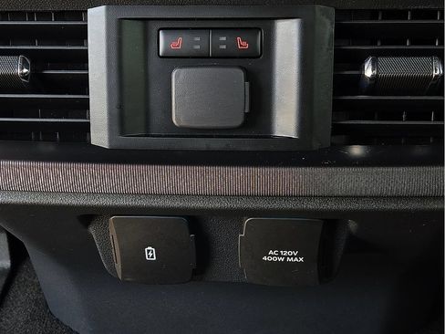Used 2023 Ford F150 Platinum w/ Equipment Group 701A High AWD/4WD image 9