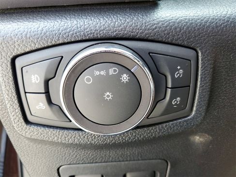 Used 2019 Ford F150 XLT w/ Equipment Group 302A Luxury image 19