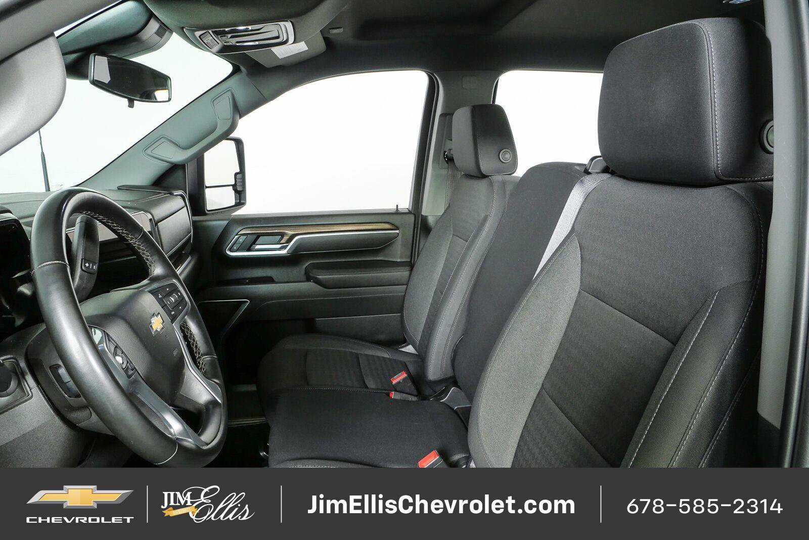 Certified 2025 Chevrolet Silverado 2500 LT w/ Convenience Package AWD/4WD image 5