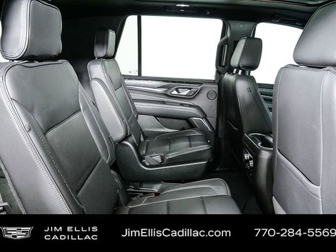 Used 2022 GMC Yukon Denali image 23