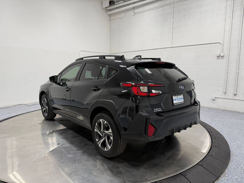 Used 2025 Subaru Crosstrek 2.0i Premium w/ Crosstrek Mirror Package AWD/4WD image 5