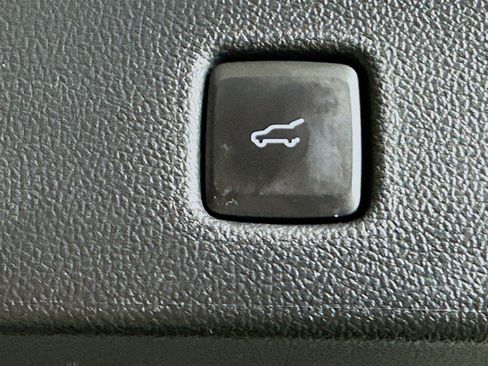 Used 2023 Ford Escape SE w/ PHEV Premium Package image 31