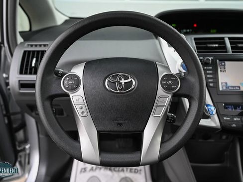 Used 2012 Toyota Prius V Two image 25