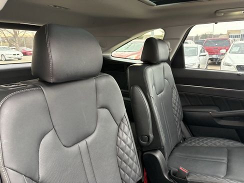 Used 2023 Kia Sorento SX Prestige image 36