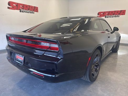 Used 2025 Dodge Charger R/T w/ Quick Order Package 25M R/T image 6