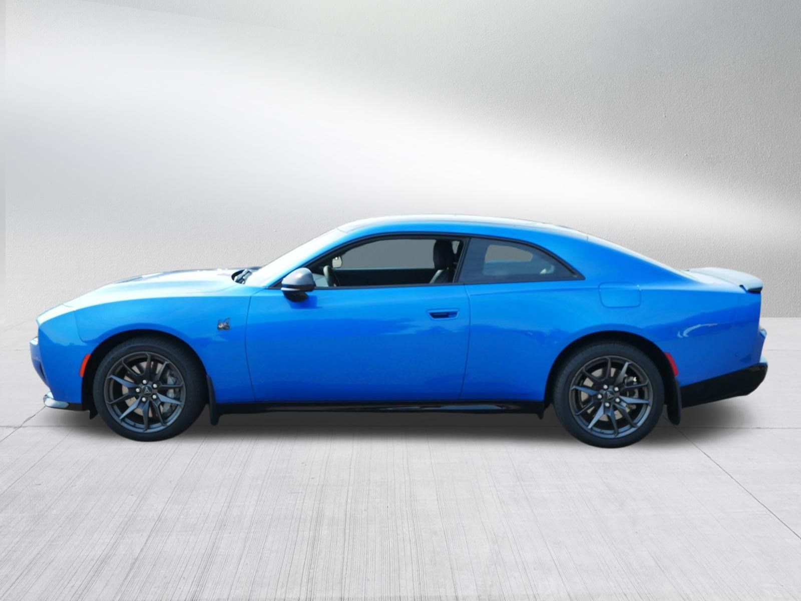 Used 2026 Dodge Charger Scat Pack w/ Blacktop Package AWD/4WD image 4