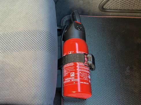 Certified 2025 Porsche 718 Cayman GT4 RS image 24