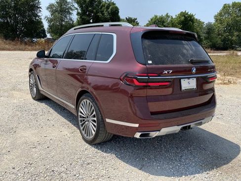 Used 2025 BMW X7 xDrive40i AWD/4WD image 11