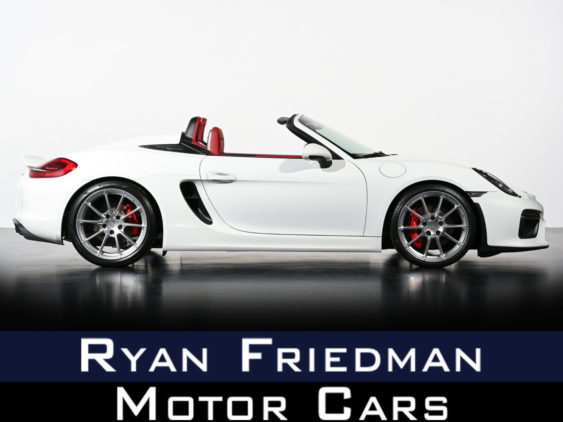 Used 2016 Porsche Boxster Spyder RWD image 1