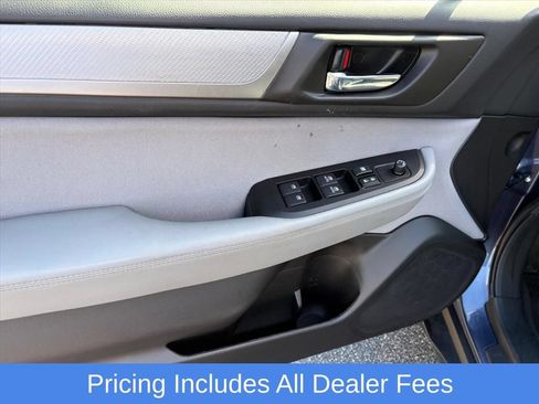 Used 2018 Subaru Outback 2.5i Premium AWD/4WD image 23