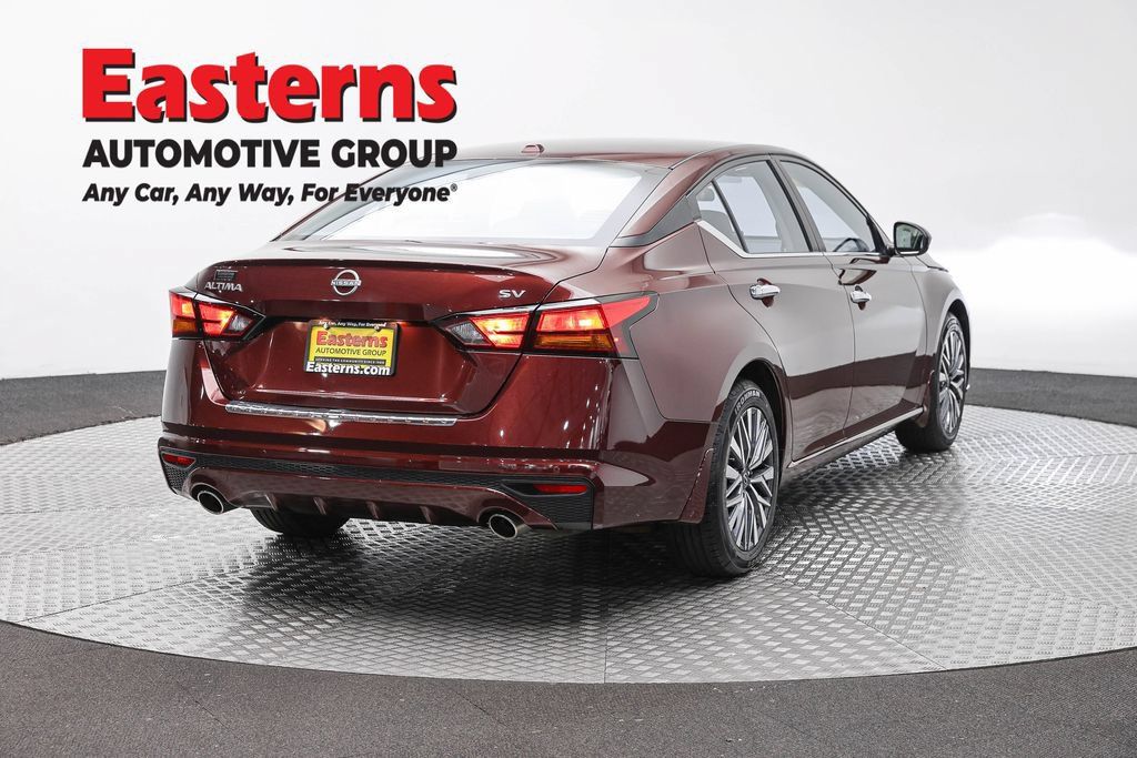 Used 2023 Nissan Altima 2.5 SV w/ SV Premium Package FWD image 7
