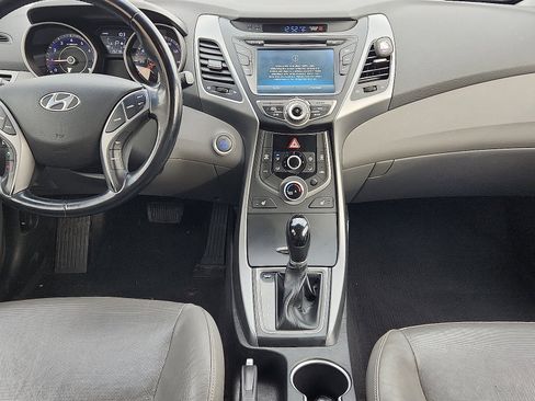 Used 2014 Hyundai Elantra w/ Option Group 2 image 9