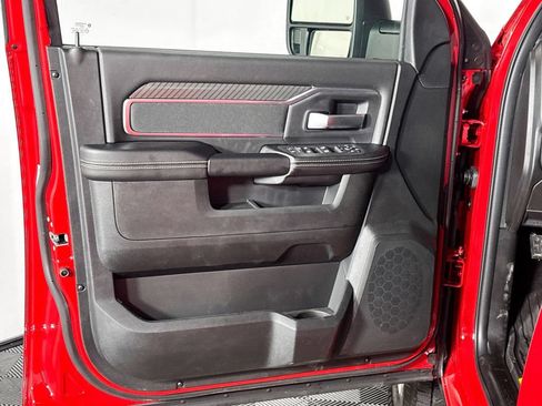 New 2026 RAM 2500 Big Horn AWD/4WD image 10