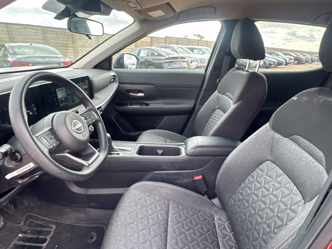 Used 2025 Nissan Kicks SV FWD image 44