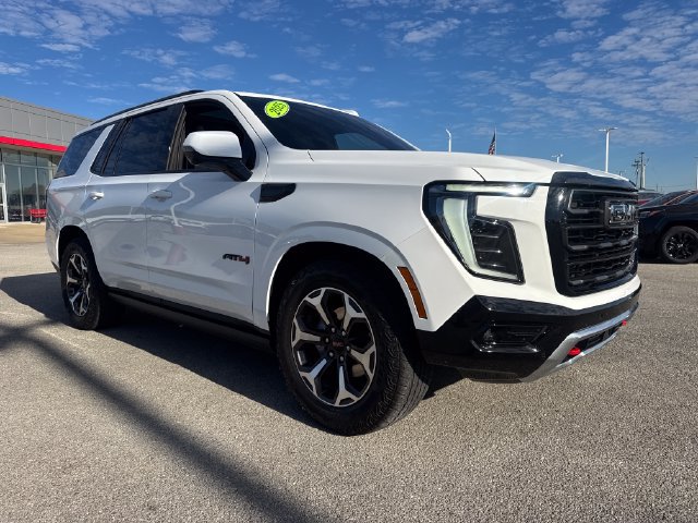 Used 2025 GMC Yukon AT4 Ultimate AWD/4WD image 8