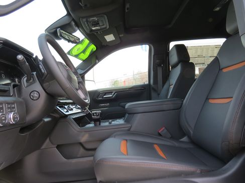 New 2026 GMC Sierra 1500 AT4 w/ AT4 Premium Package image 20