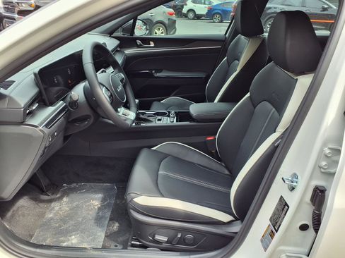 New 2026 Kia K5 GT-Line FWD image 5
