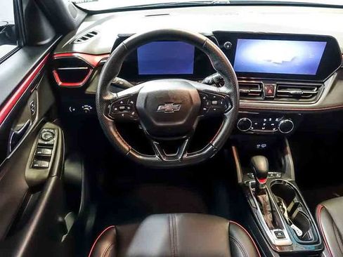 Certified 2025 Chevrolet TrailBlazer RS w/ Driver Confidence Package FWD image 16