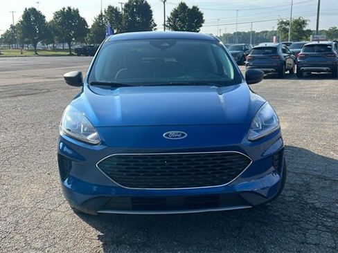 Certified 2022 Ford Escape SE w/ Convenience Package image 30