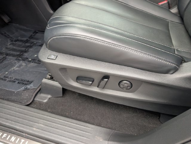 Used 2023 INFINITI QX60 Sensory w/ Cargo Package AWD/4WD image 22