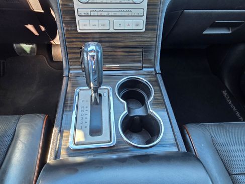 Used 2007 Lincoln Navigator 2WD image 18