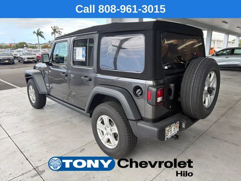 Used 2019 Jeep Wrangler Unlimited Sport S AWD/4WD image 3
