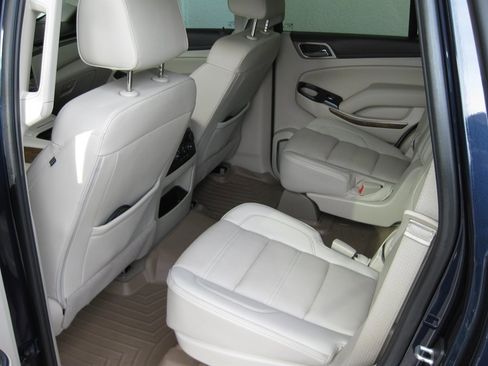 Used 2019 GMC Yukon Denali w/ Denali Ultimate Package image 25