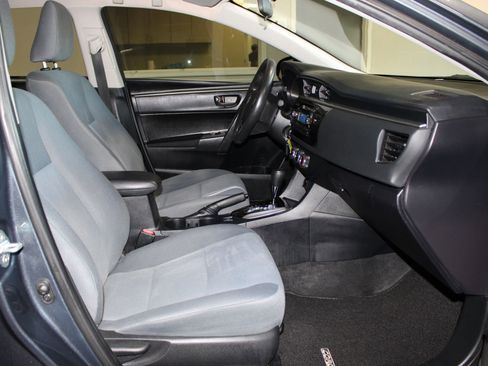 Used 2015 Toyota Corolla L image 20
