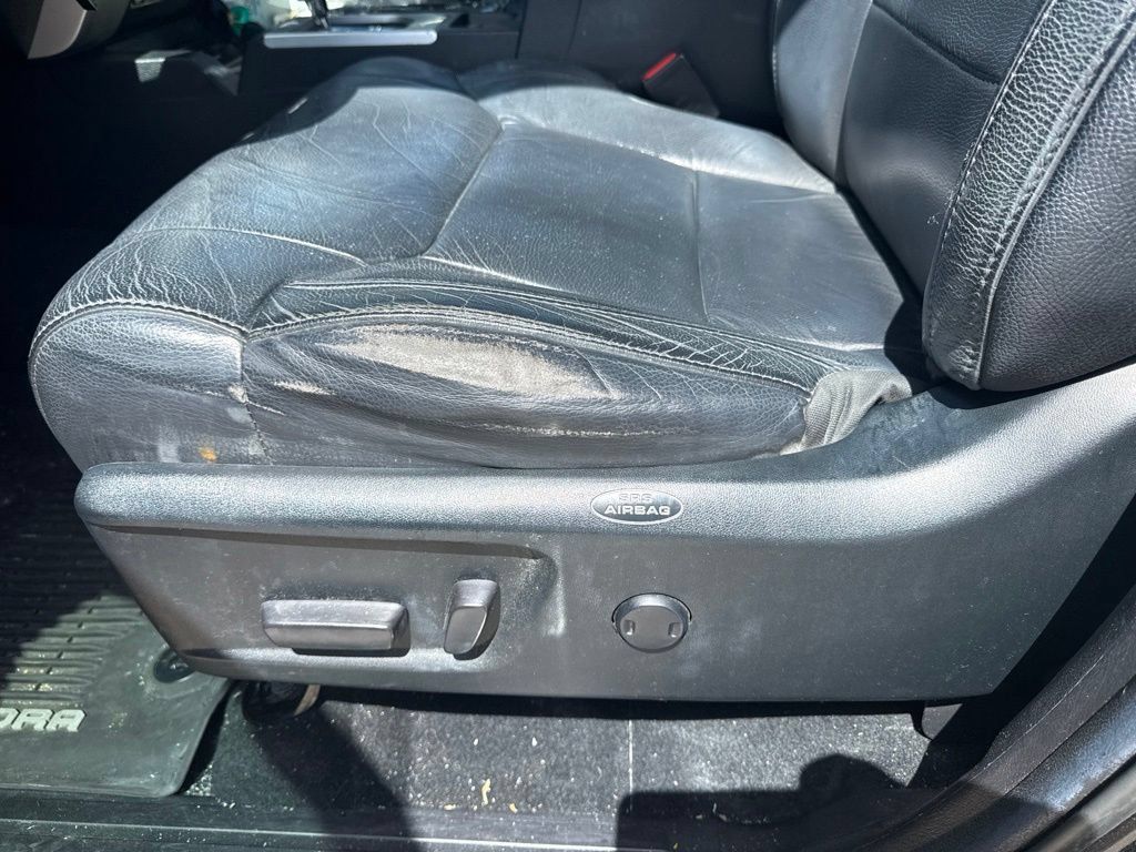 Used 2021 Toyota Tundra SR5 w/ SR5 Leather Package RWD image 9