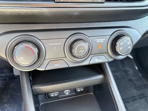 Certified 2023 Kia Forte LXS w/ LXS Technology Package FWD image 17