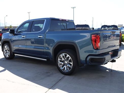 Used 2025 GMC Sierra 1500 Denali w/ Denali Reserve Package AWD/4WD image 4