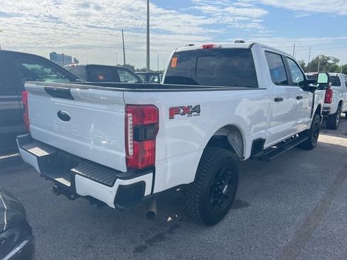 Used 2023 Ford F250 XL w/ STX Appearance Package AWD/4WD image 2
