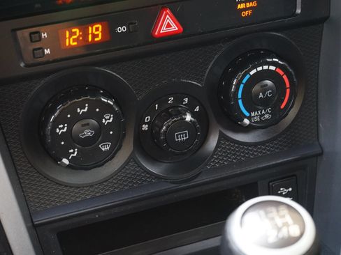 Used 2013 Scion FR-S RWD image 19