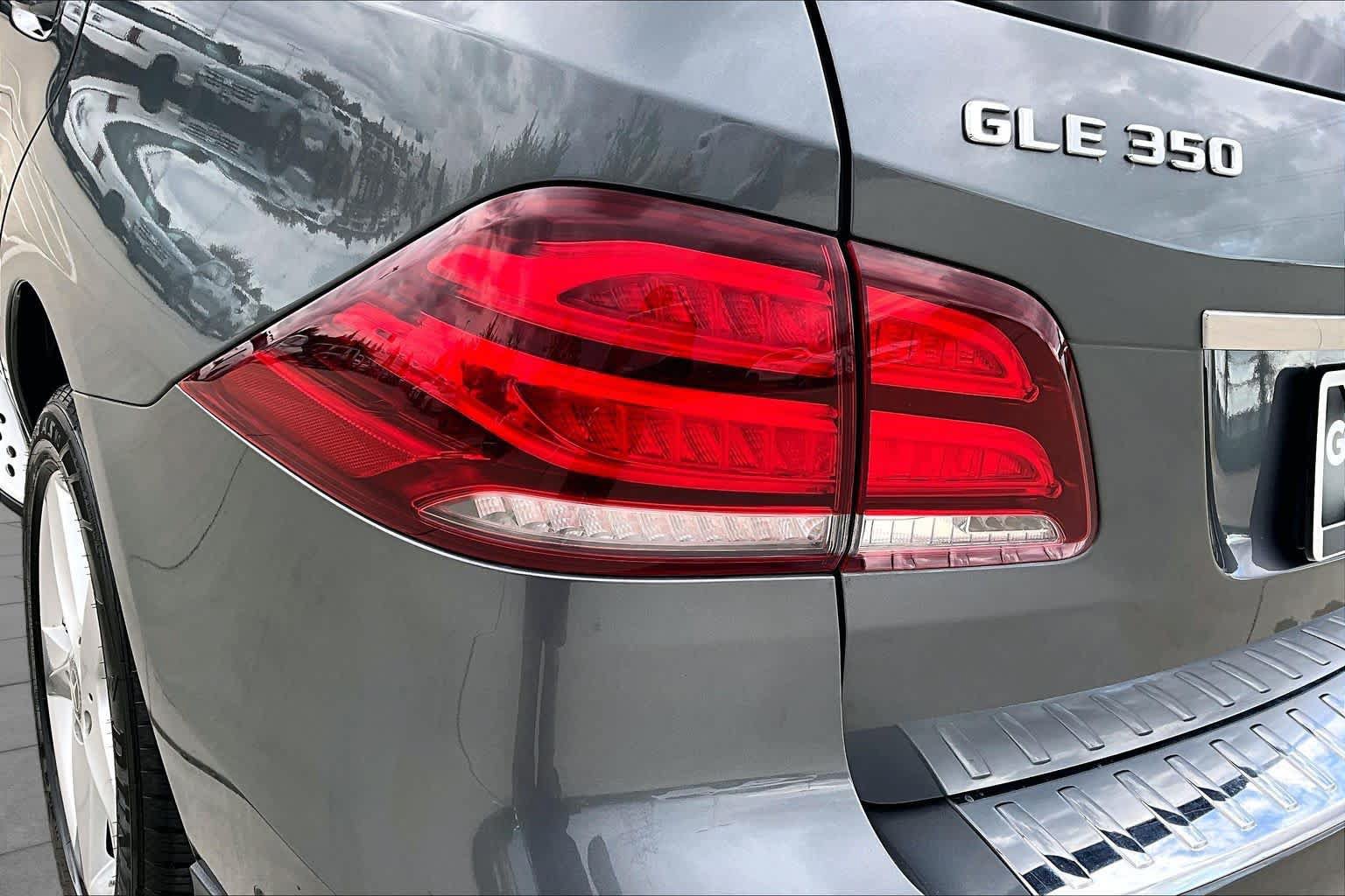 Used 2018 Mercedes-Benz GLE 350 4MATIC image 29