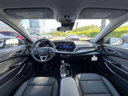 New 2026 Chevrolet Trax ACTIV FWD image 23