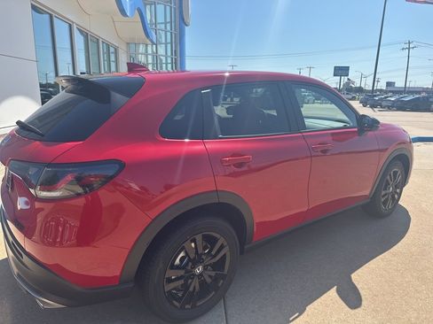 New 2026 Honda HR-V Sport image 14